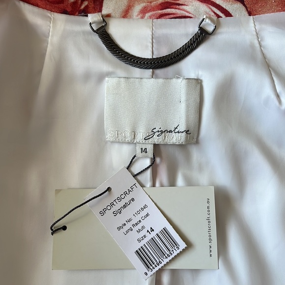 SPORTSCRAFT Signature. Maroon Roses Print Long Coat, Pockets, Brand New - Picture 6 of 7